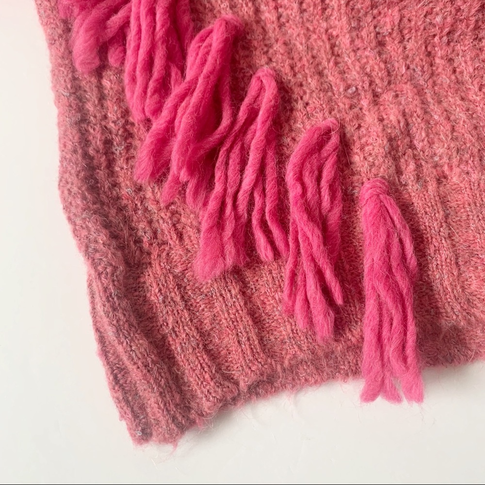 SOMETHING NAVY FRINGE TURTLENECK SWEATER - Picture 9 of 10